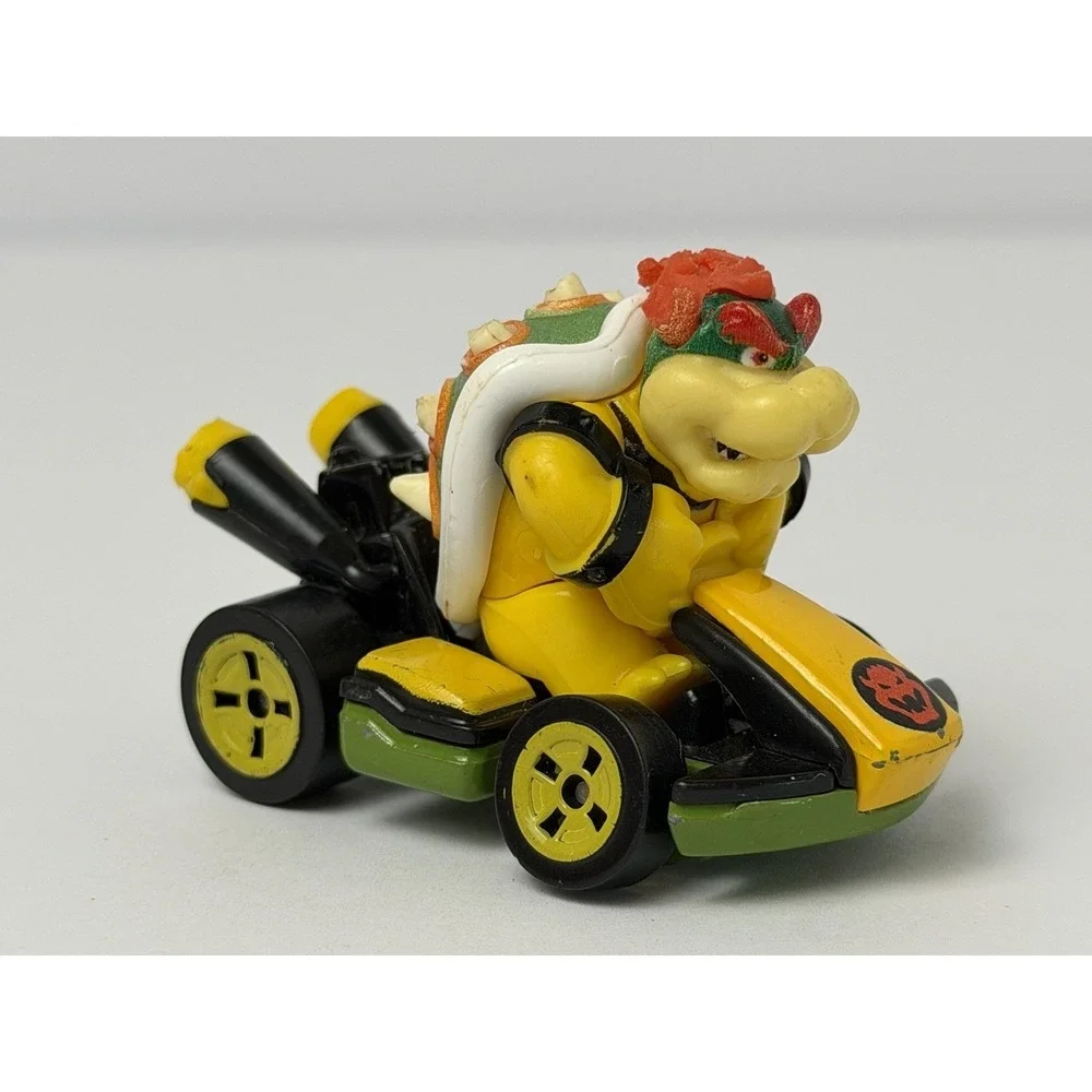 2022 HOT WHEELS MARIO KART STANDARD KART BOWSER YELLOW DIECAST 2 1/4
